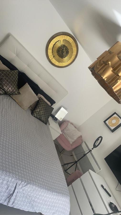 Appartement Jacuzzi Prive Αβινιόν Εξωτερικό φωτογραφία